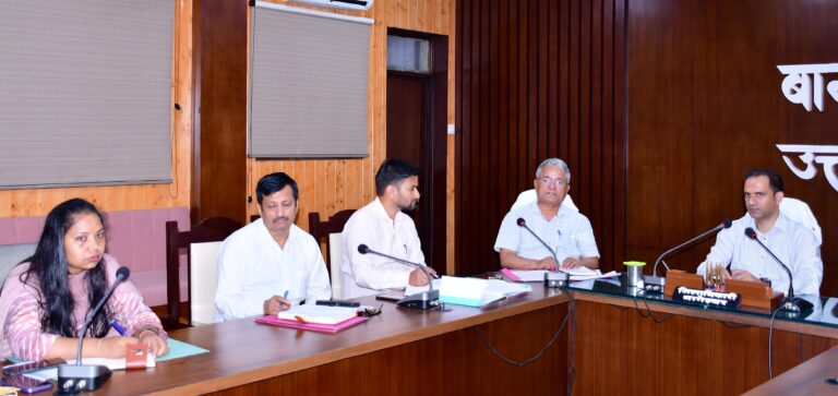 वन भूमि के कारण अटकी विकास परियोजनाओं पर सख्ती, जिलाधिकारी ने दिए सख्त निर्देश