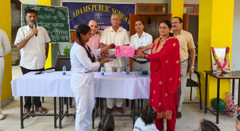  हिंदी दिवस पर विशेष व्याख्यान, स्वर्गीय मंजू जोशी की स्मृति में हिंदी भाषा की शक्ति और गौरव पर चर्चा