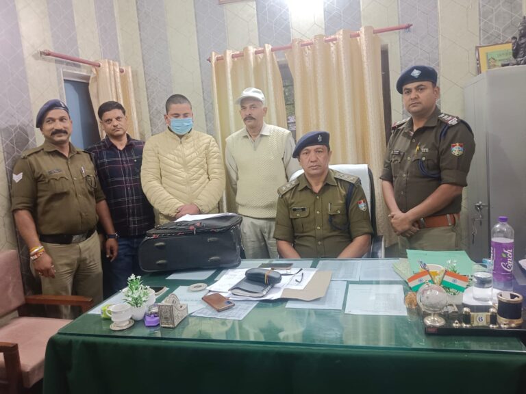 बागेश्वर पुलिस की बड़ी कामयाबी: 40 लाख की अवैध चरस के साथ तस्कर गिरफ्तार, नशे के सौदागरों में हड़कंप!