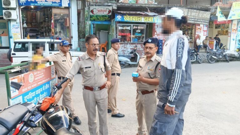 ऑपरेशन प्रहार का असर: 41 वाहन चालकों पर कार्रवाई, 6 लोगों के खिलाफ चालानी कार्रवाई