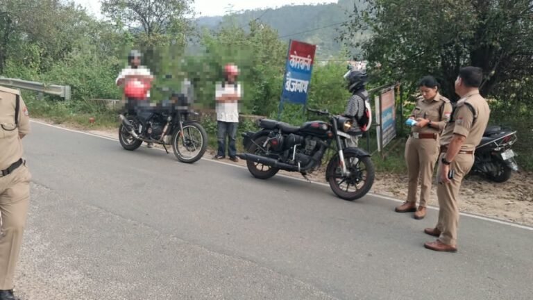 ऑपरेशन प्रहार: बागेश्वर में 37 वाहन चालकों पर कार्रवाई, एक वाहन सीज; सार्वजनिक शांति भंग करने पर 5 के चालान