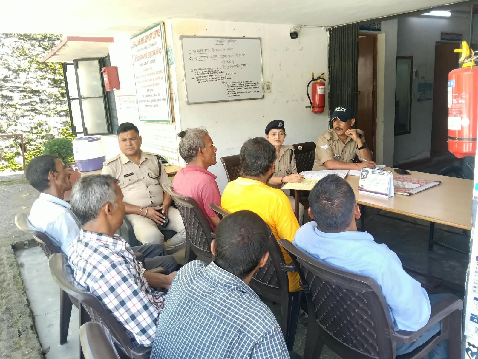 ग्राम प्रहरियों के साथ झिरौली पुलिस ने की समन्वय गोष्ठी, सूचना तंत्र मजबूत करने और नशामुक्त समाज पर जोर
