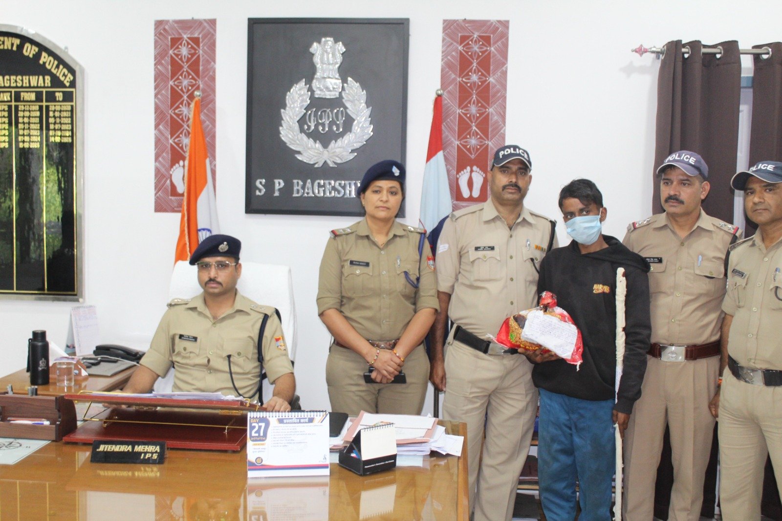 बागेश्वर में चोरी का 24 घंटे में खुलासा, मोबाइल और नकदी के साथ आरोपी गिरफ्तार