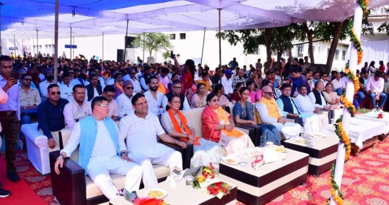 सेवा, सुशासन और विकास के संदेश के साथ निकली सेवा ज्योति यात्रा, विकसित भारत का लिया संकल्प