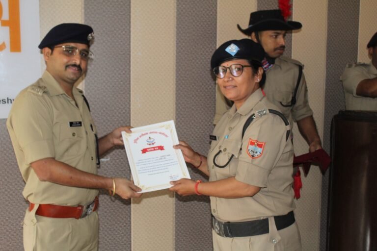 बागेश्वर पुलिस की अपराध समीक्षा बैठक: त्योहारों और विधानसभा चुनाव को लेकर सुरक्षा व्यवस्था मजबूत करने के निर्देश